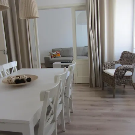 Old Town Apartman *